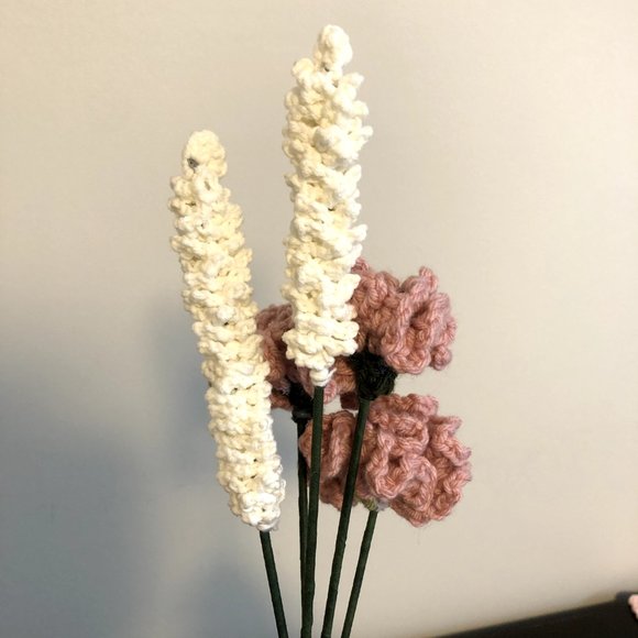 Crochet Flowers Bouquet - Pink and White - Picture 4 of 4